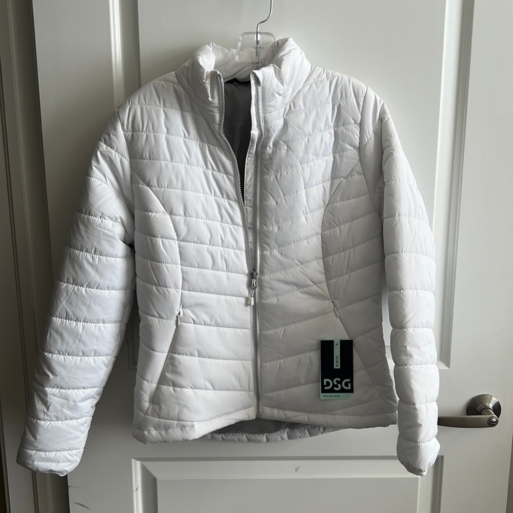 White puffer jacket